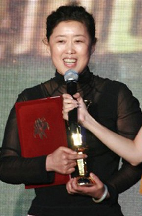 董玲头像