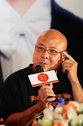 李巨源头像