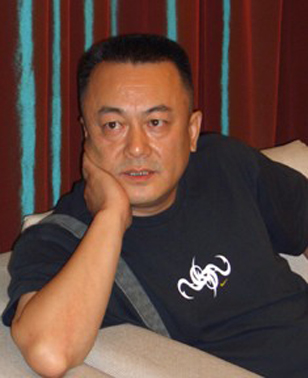 杨凤良